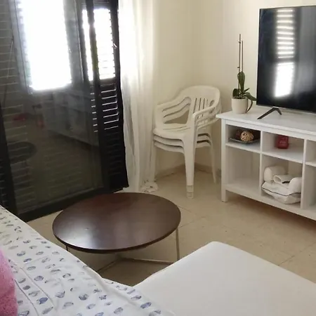 2 Bedroom In Makenzi Larnaca