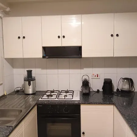 2 Bedroom In Makenzi * ラルナカ