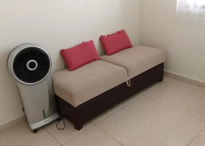 דירה 2 Bedroom In Makenzi *