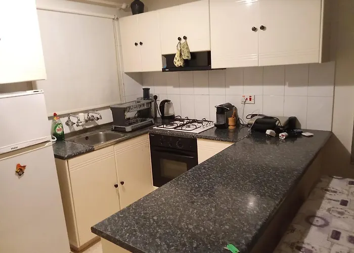 Апартаменти 2 Bedroom In Makenzi Ларнака