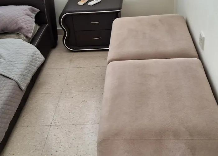 2 Bedroom In Makenzi *